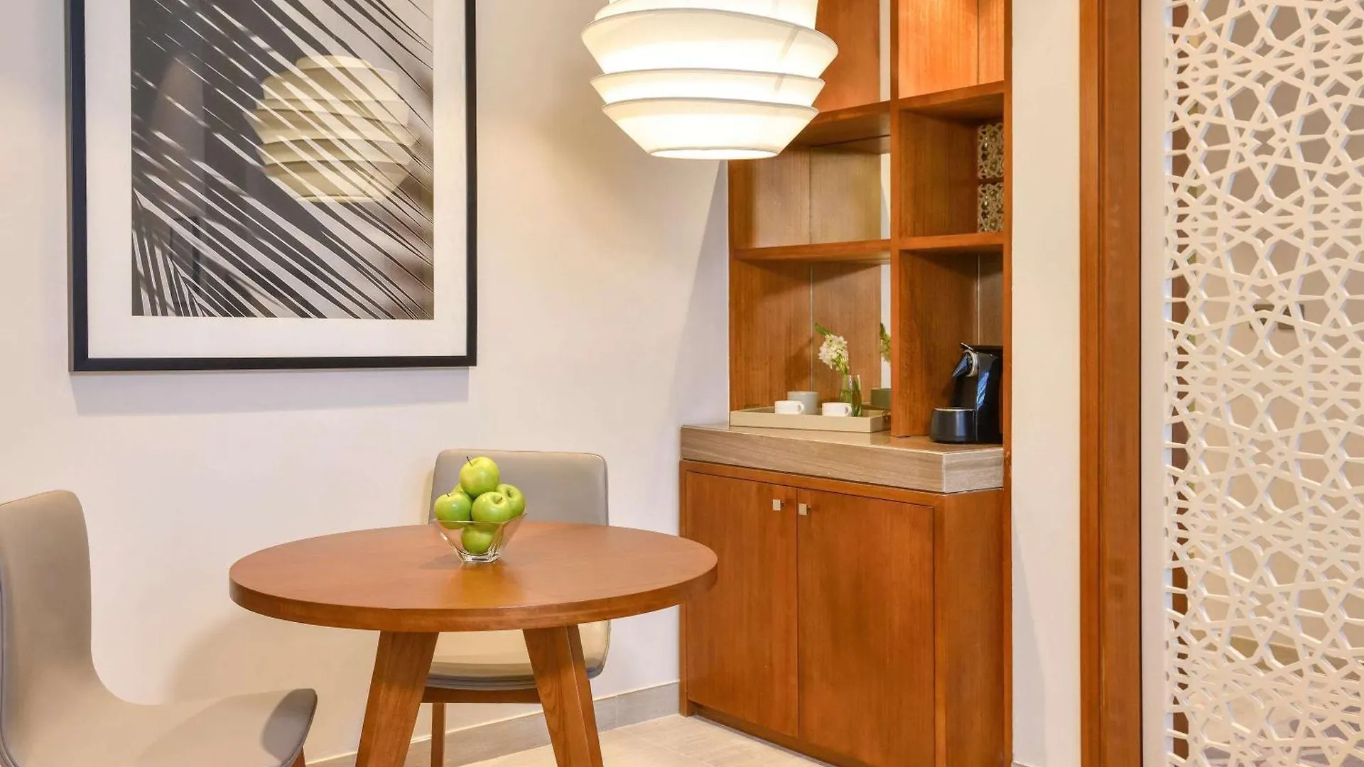 Grand Mercure Dubai City Hotel